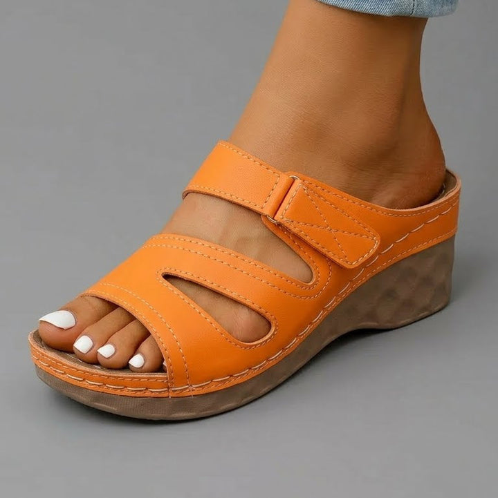 Velara – Support Sandals