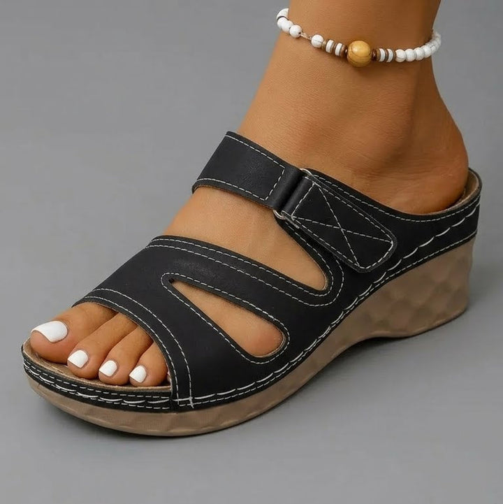 Velara – Support Sandals