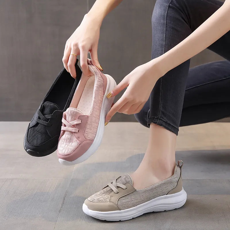 BELLACOMFORT™ COMFORTABLE AND FLAT SHOES