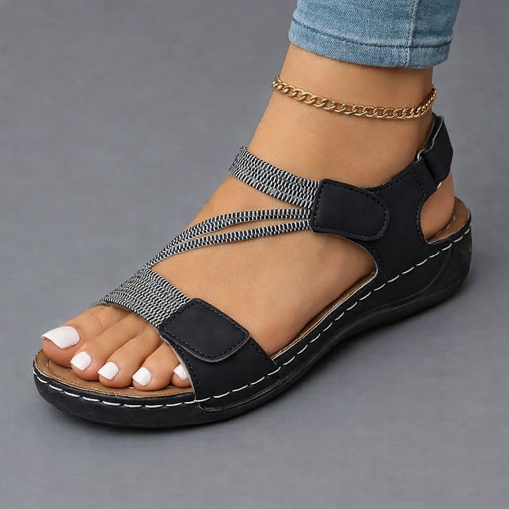 Selyndra - Lightweight Sandals Black