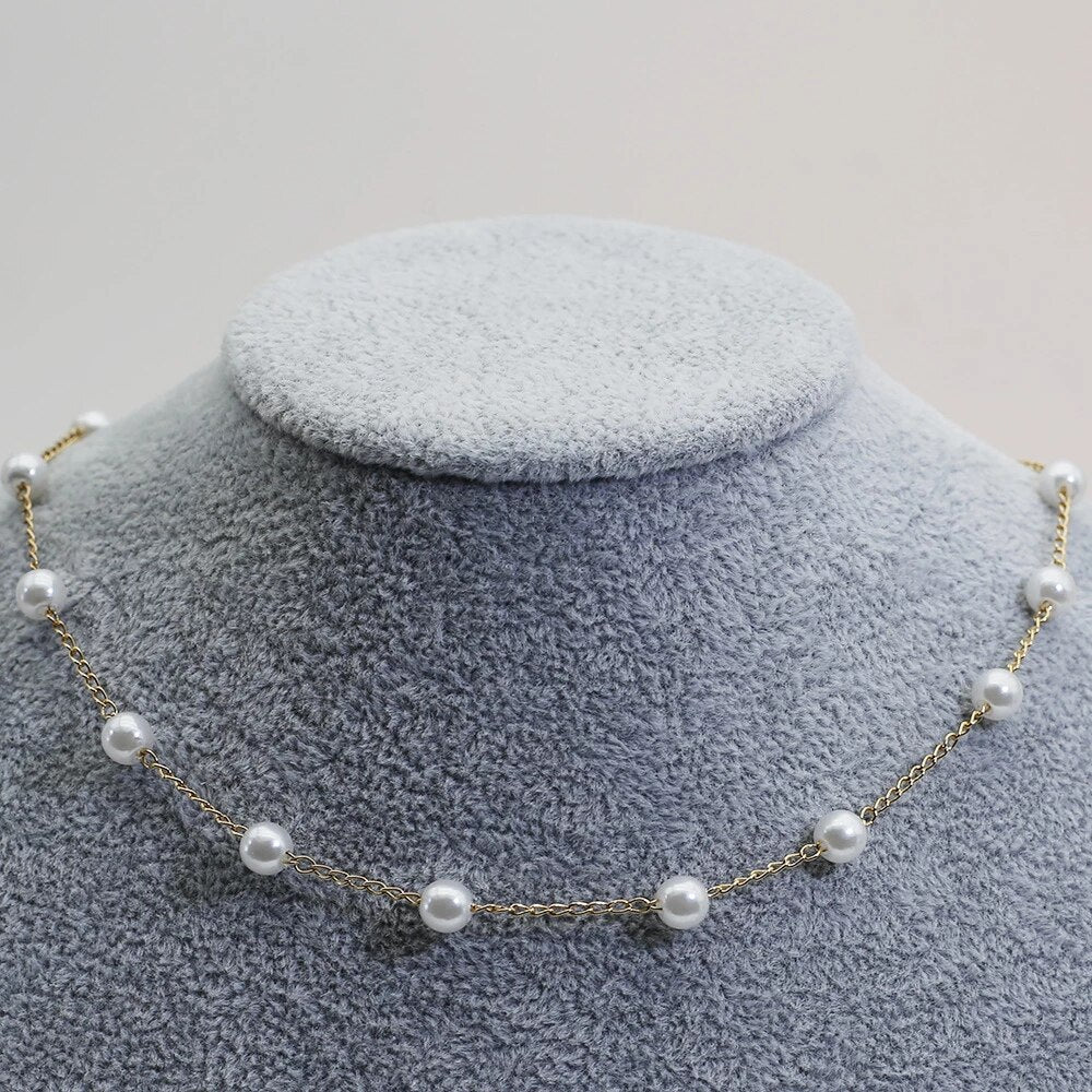 Lustra | Gold-colored artificial-Pearl Necklace