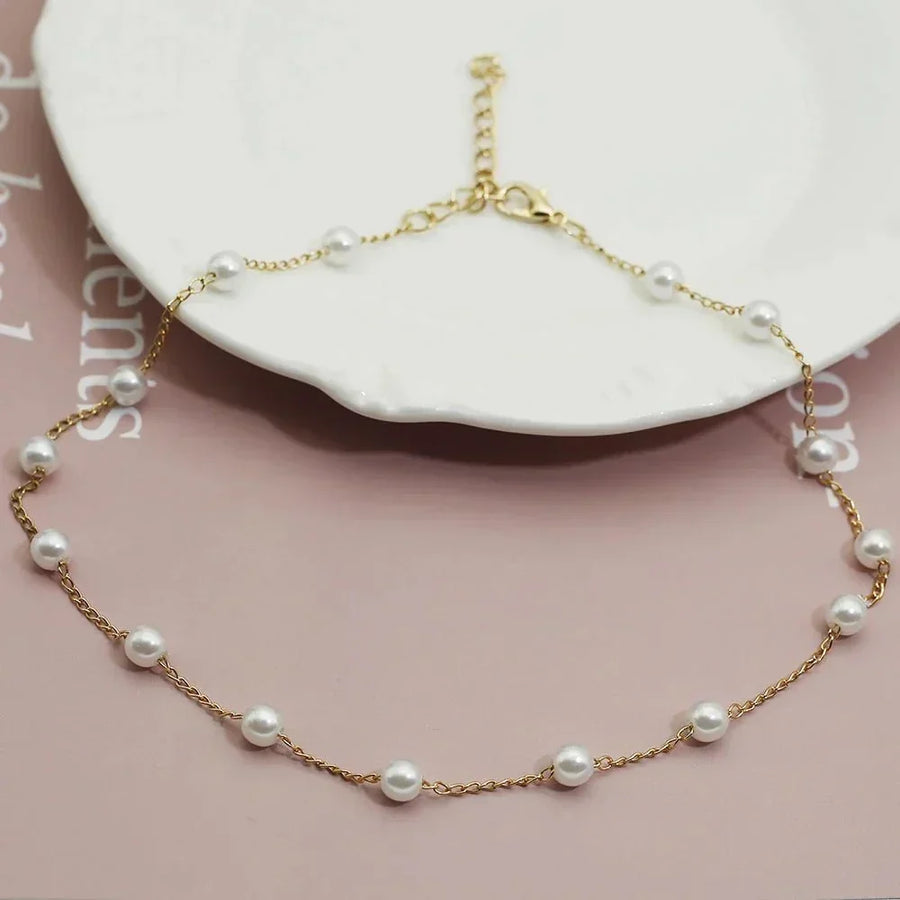 Lustra | Gold Pearl Necklace